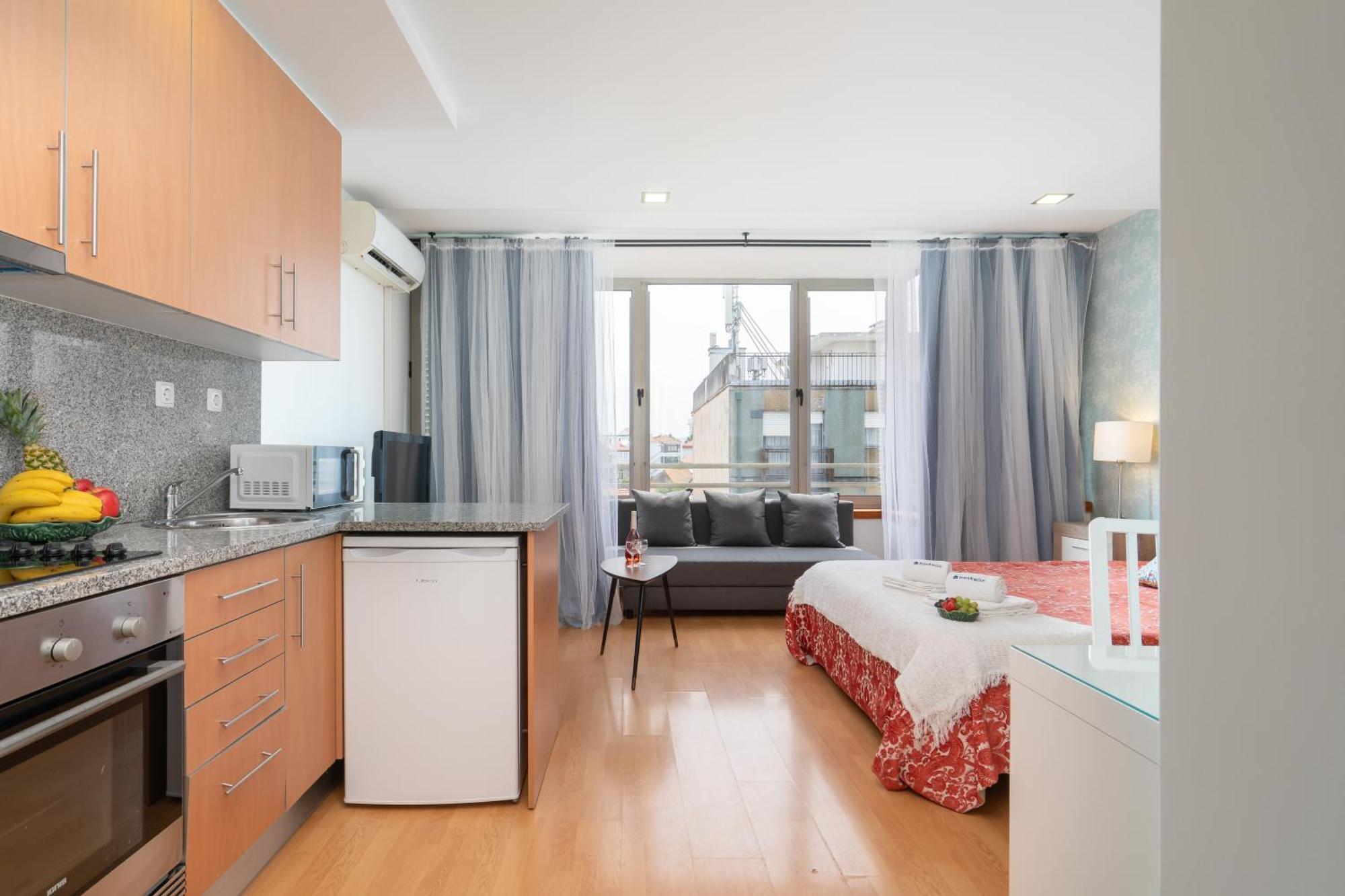 Host Wise - Bright Quiet Flats - Prime Location Lejlighed Porto Værelse billede